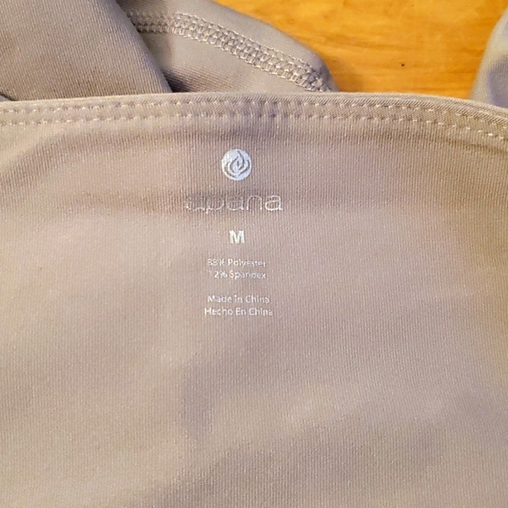 3/$15 Lilac Grey 3/4 Leggings - Picture 3 of 3